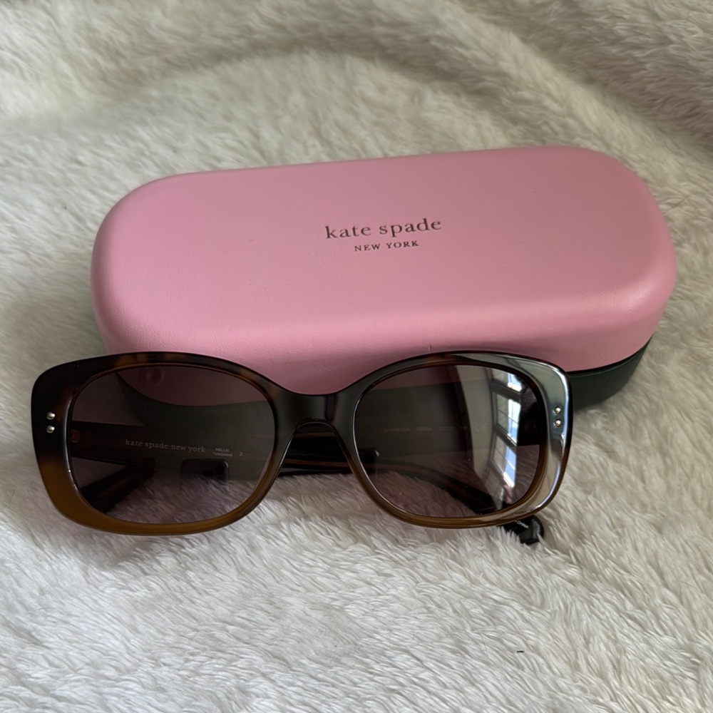 Kate Spade Hello Sunshine Sunglasses with Tortoiseshell Frame with case
